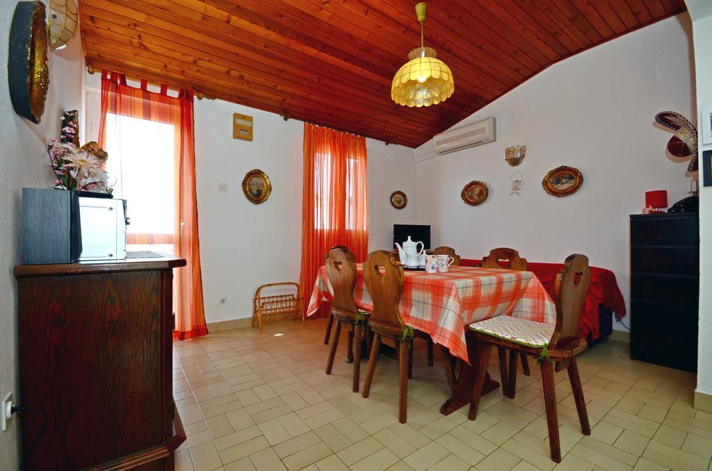 Apartments Katica Trogir Ngoại thất bức ảnh